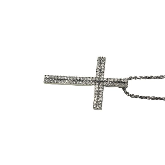 Vintage 14 Karat White Gold Diamond Cross Pendant Necklace #10491 - Picture 3 of 9